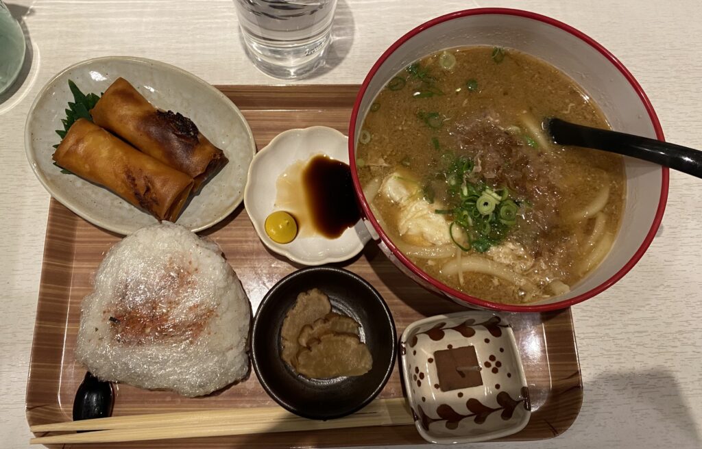 麦みそうどん定食